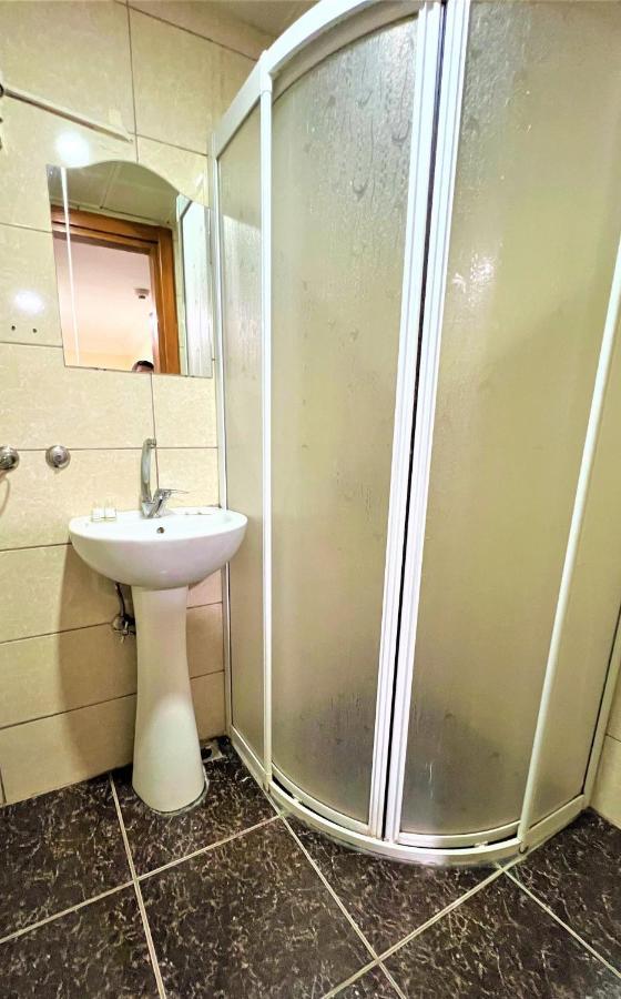 Yenikapi Viva Hotel - Istanbul Bagian luar foto